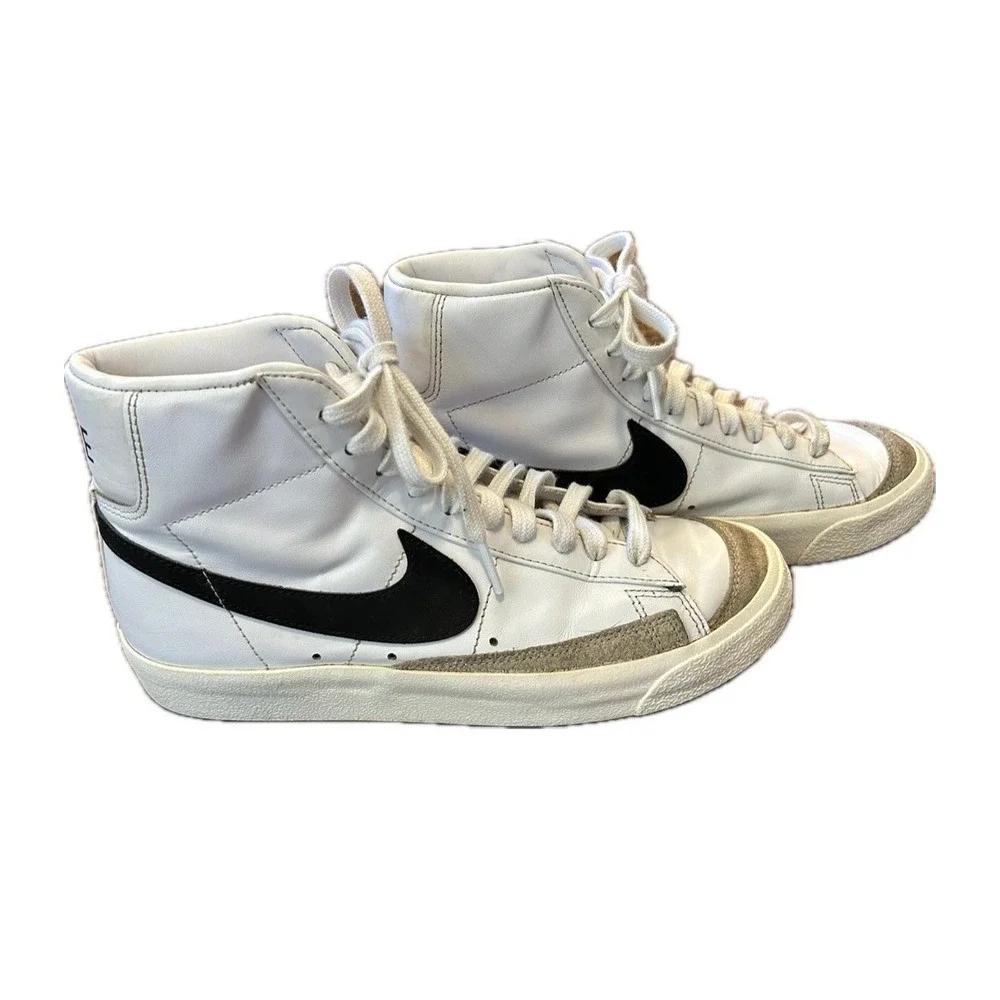 Nike Blazer Mid '77 Vintage White/Black. Women's Size 8